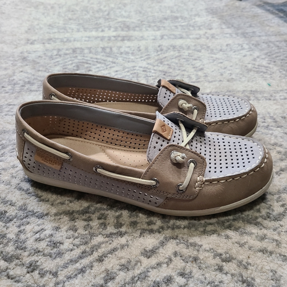 Sperry Women's Coil Ivy Perforated Boat Shoe -Grey Size- 7M